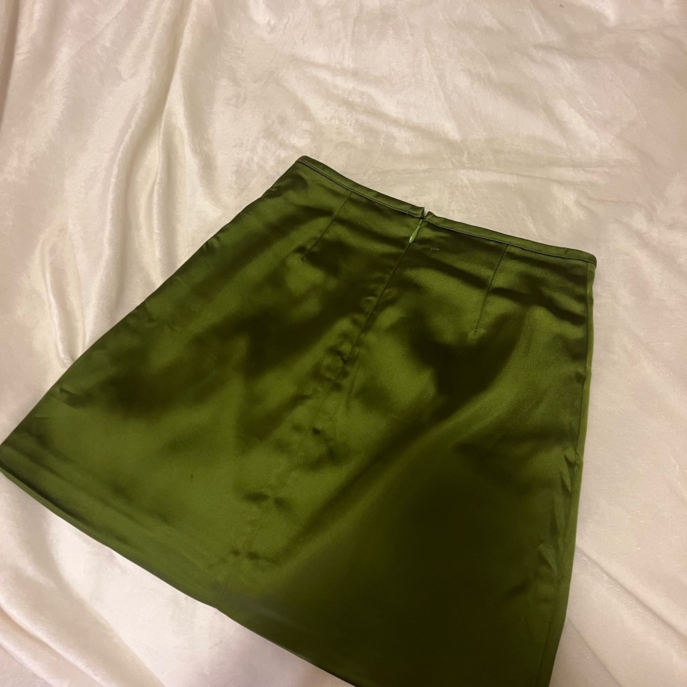 Wilfred Aritzia Tavern Silk Olive Green Mini Skirt